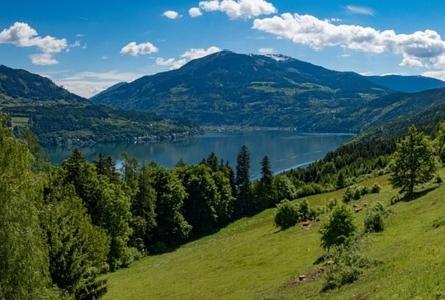 Gasthof Kirchenwirt Gnesau エクステリア 写真